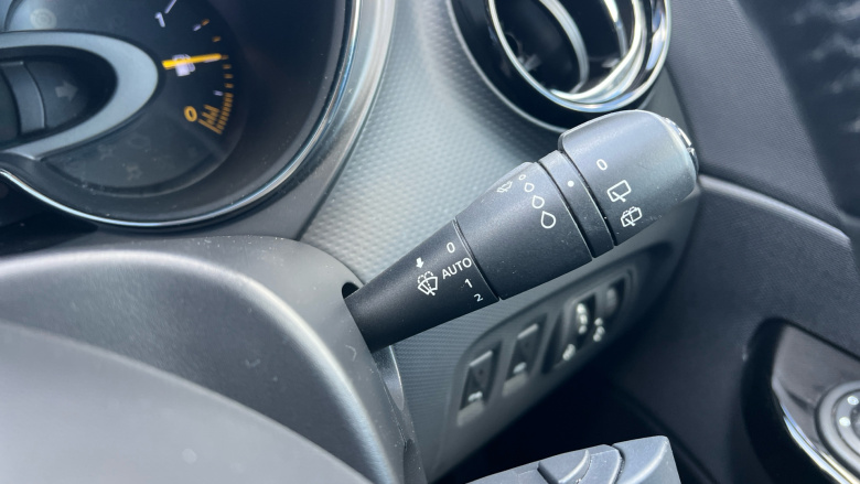 Renault Captur 1.5 dCi 90 Dynamique S Nav 5dr Auto Diesel Hatchback